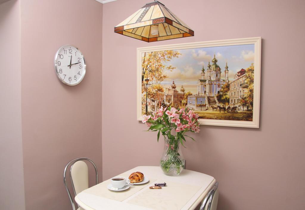 Apartment Obolonskiy Prospekt 31 Kiev Esterno foto